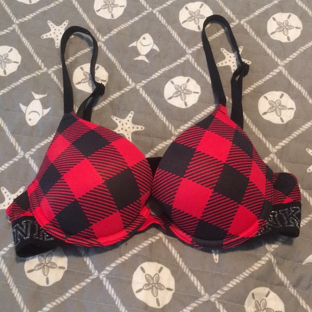 🛍 2 For $13.00  Pink Victoria Secret Bra🛍